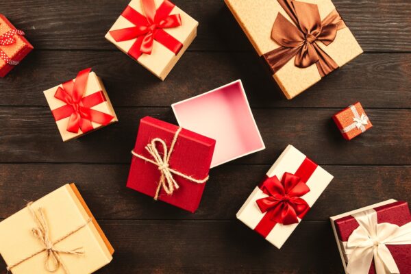 Customizable Gift Ideas for your Friends, Family and Colleagues