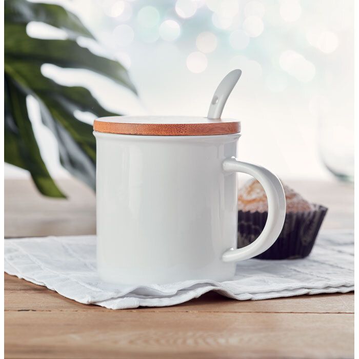 GiftRetail MO9708 - KENYA Porcelain mug with spoon